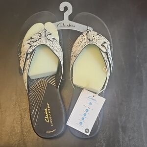 Clarks Women's Black and Cream Snakeskin Sandals - New - Size 12